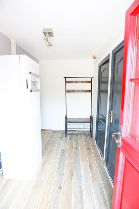 F3 80 M2 Longere Plain Pied Au Centre Auxonne. Villa Eksteriør billede