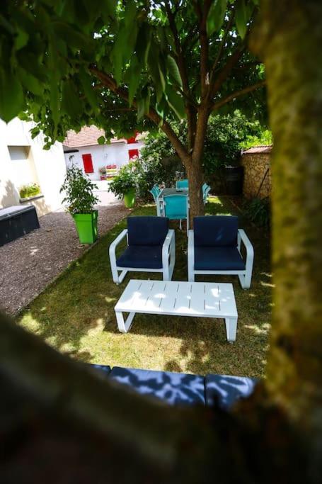 F3 80 M2 Longere Plain Pied Au Centre Auxonne. Villa Eksteriør billede